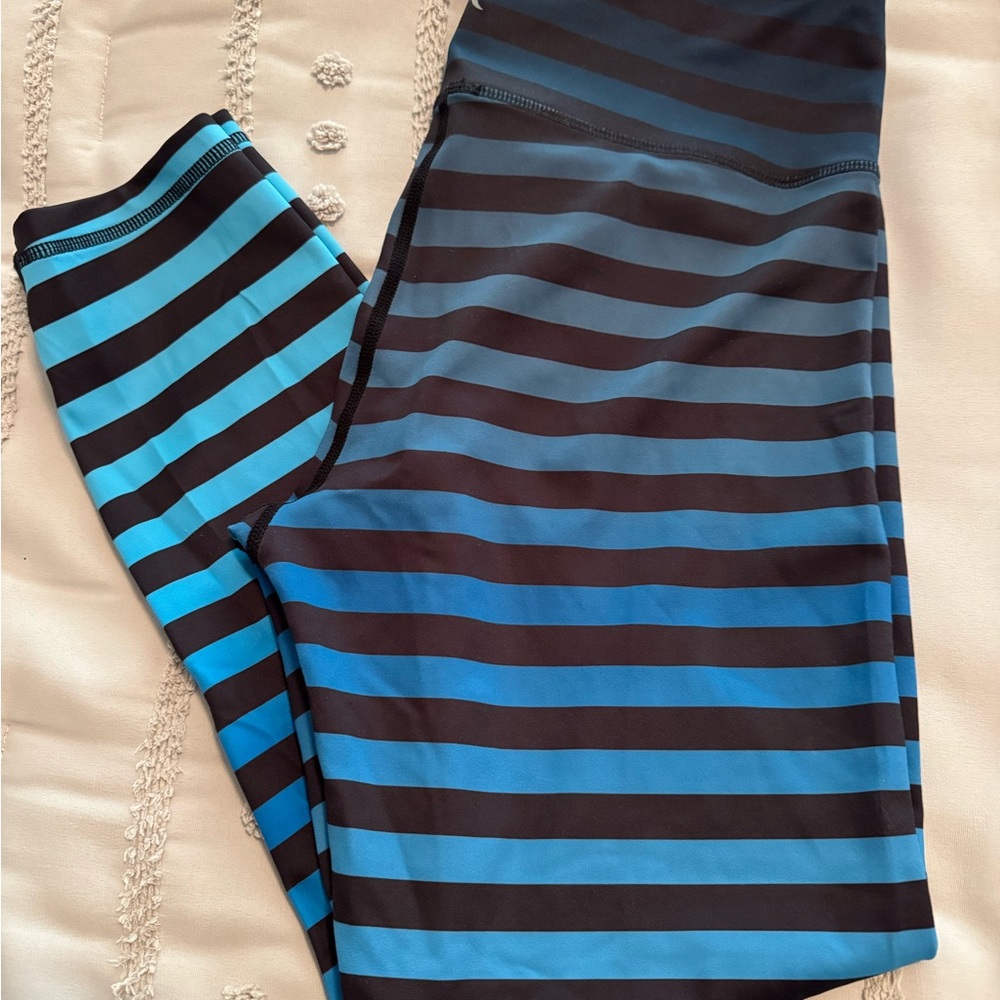 Zyia leggings